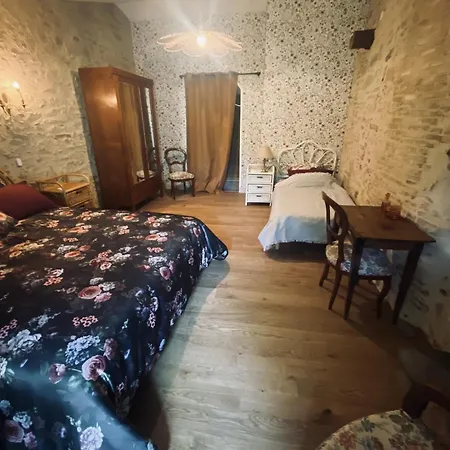 Maison L'or Du Temps Les Vignes Nyaraló *